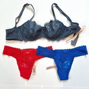 NWT🔖Victoria’s Secret Lace Bra and 2 Thong bundle